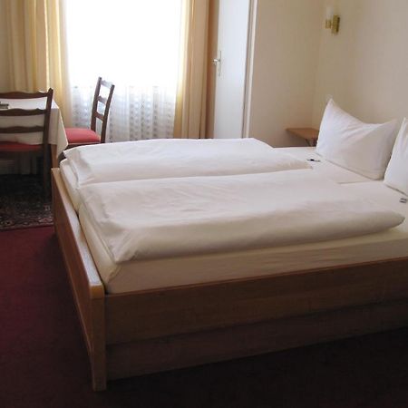 Hotel Pension Fasanenhaus Берлин Экстерьер фото